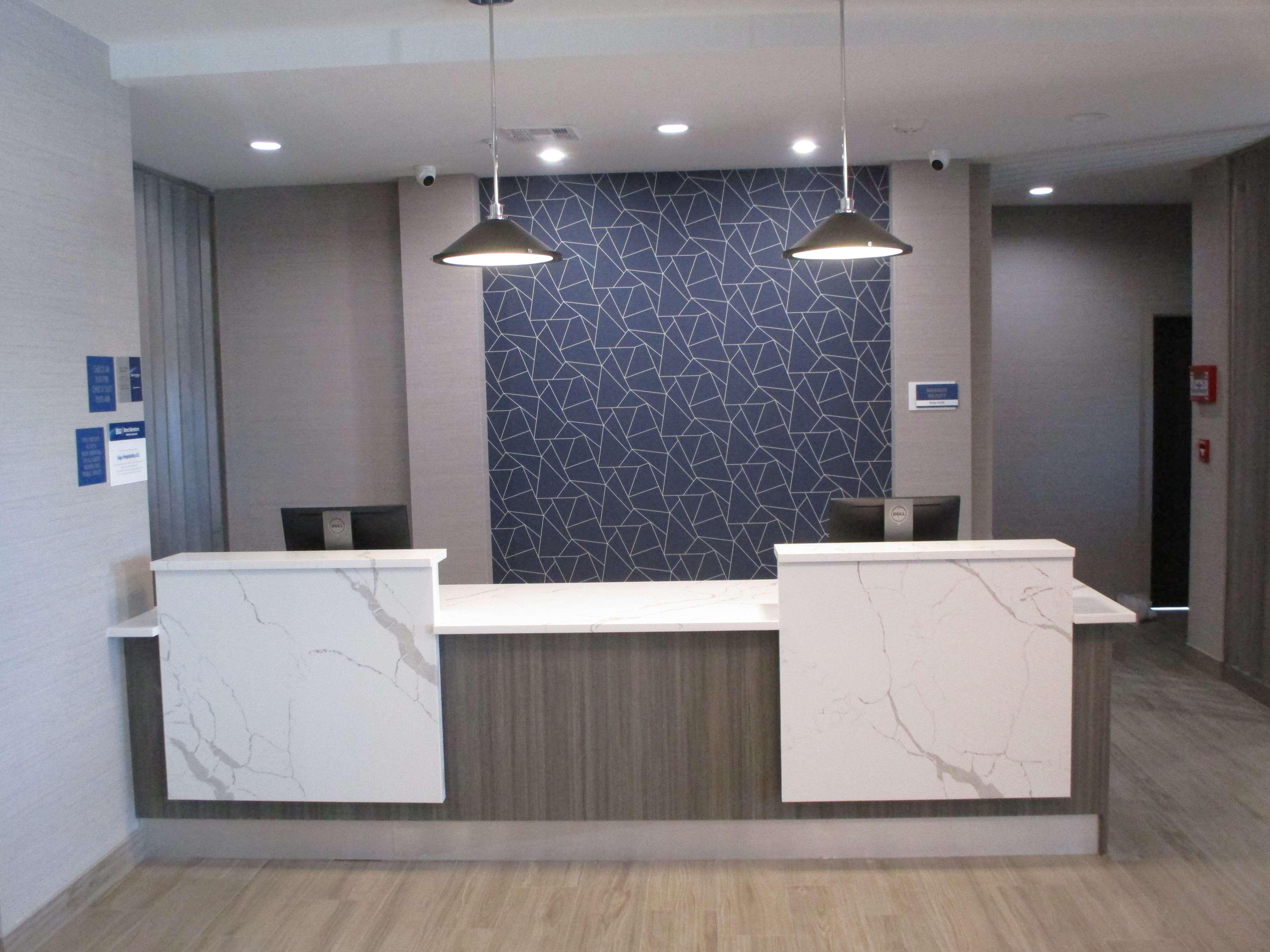 Best Western Plus Choctaw Inn & Suites Eksteriør bilde
